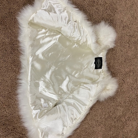 Faux fur vest - Picture 4 of 4